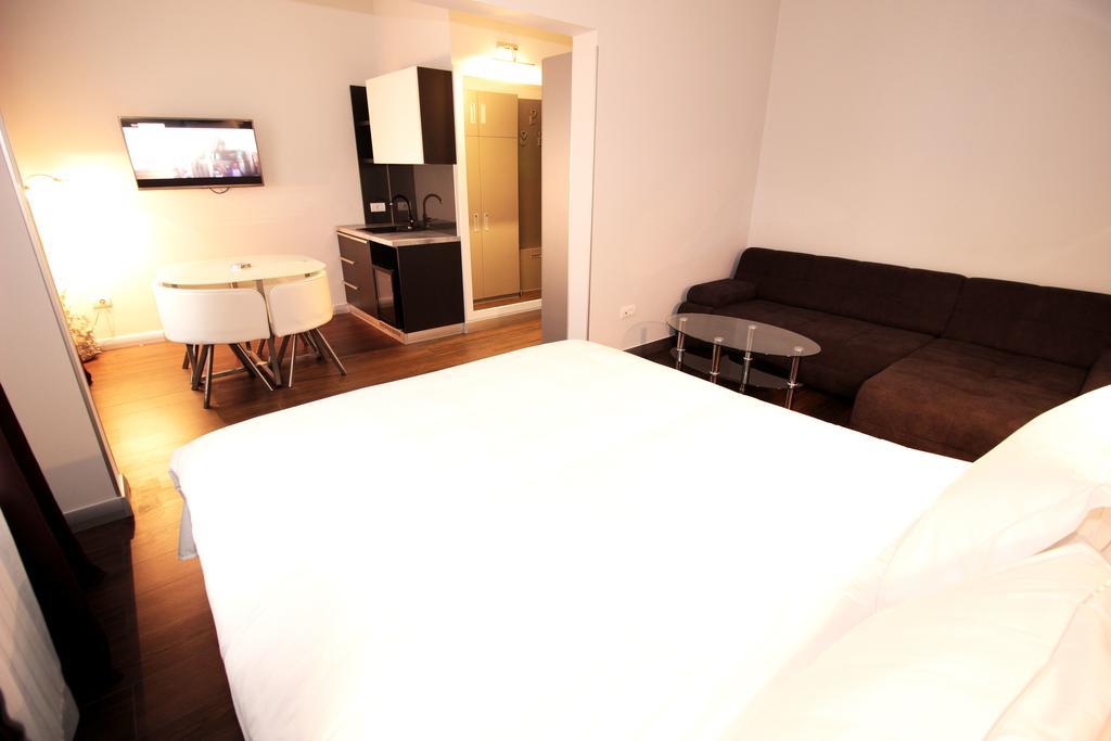 Passion Downtown Suite Belgrade Exterior photo